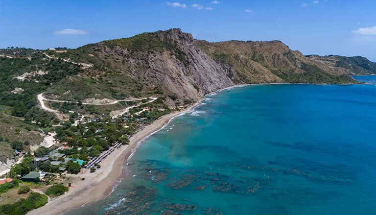 spiaggia dafni a Zante